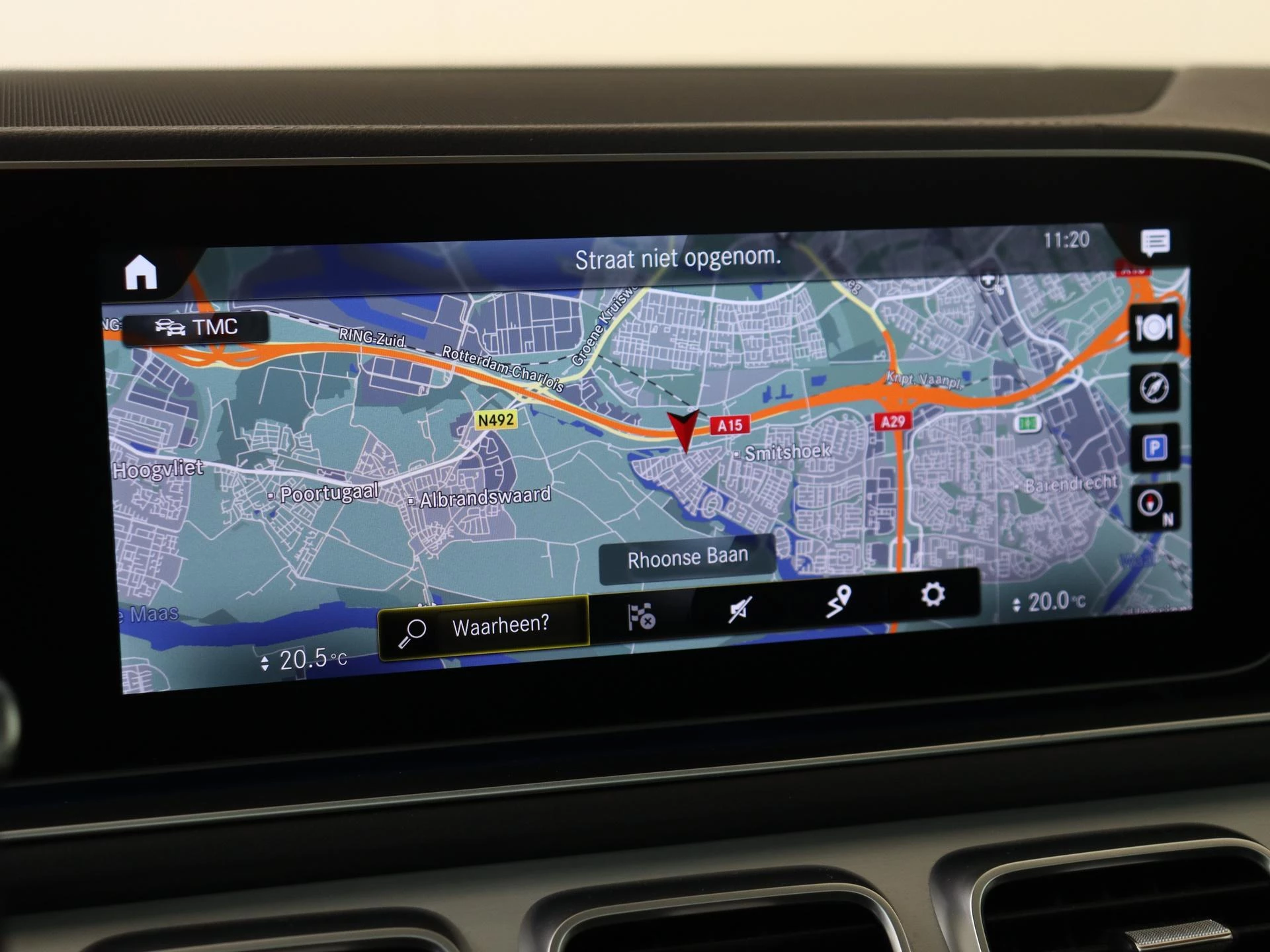 Mercedes-Benz-GLE-image-26