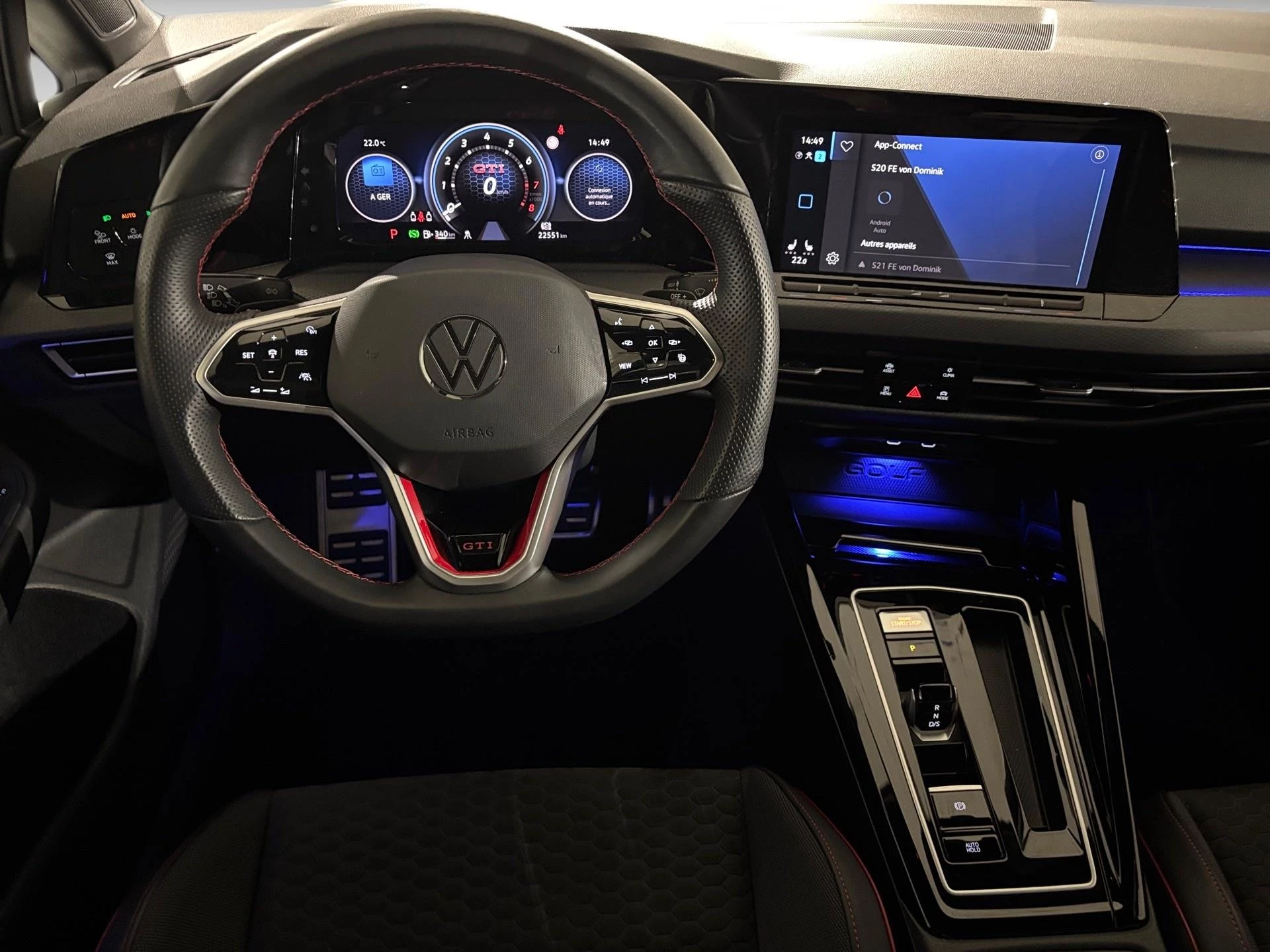 Volkswagen-Golf-image-6