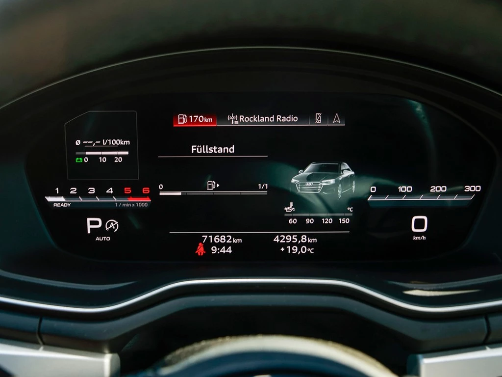 Audi A4 Limousine 40 TDI quattro advanced AHK Kamera
