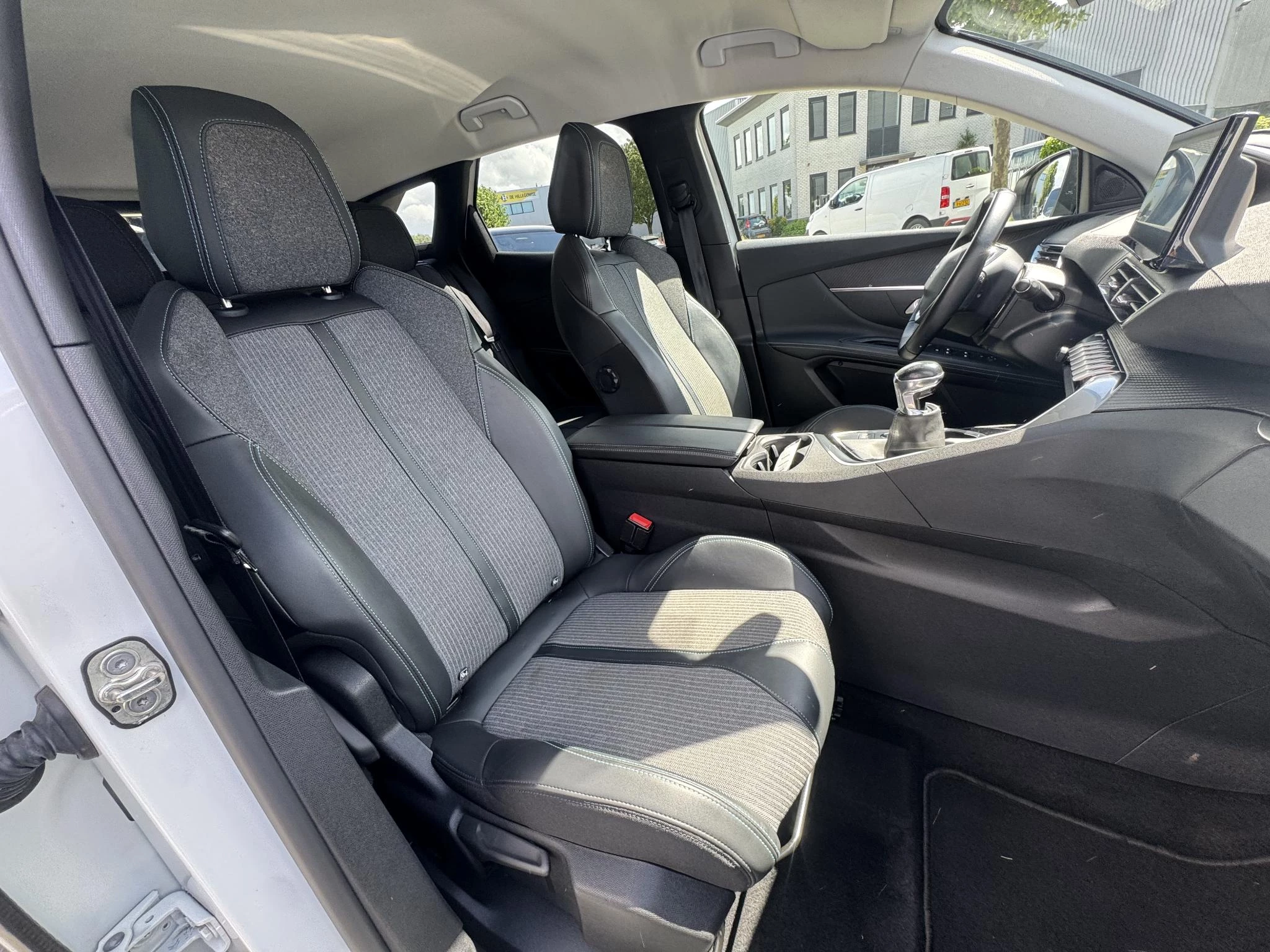 Peugeot 3008 PureTech 130 Allure