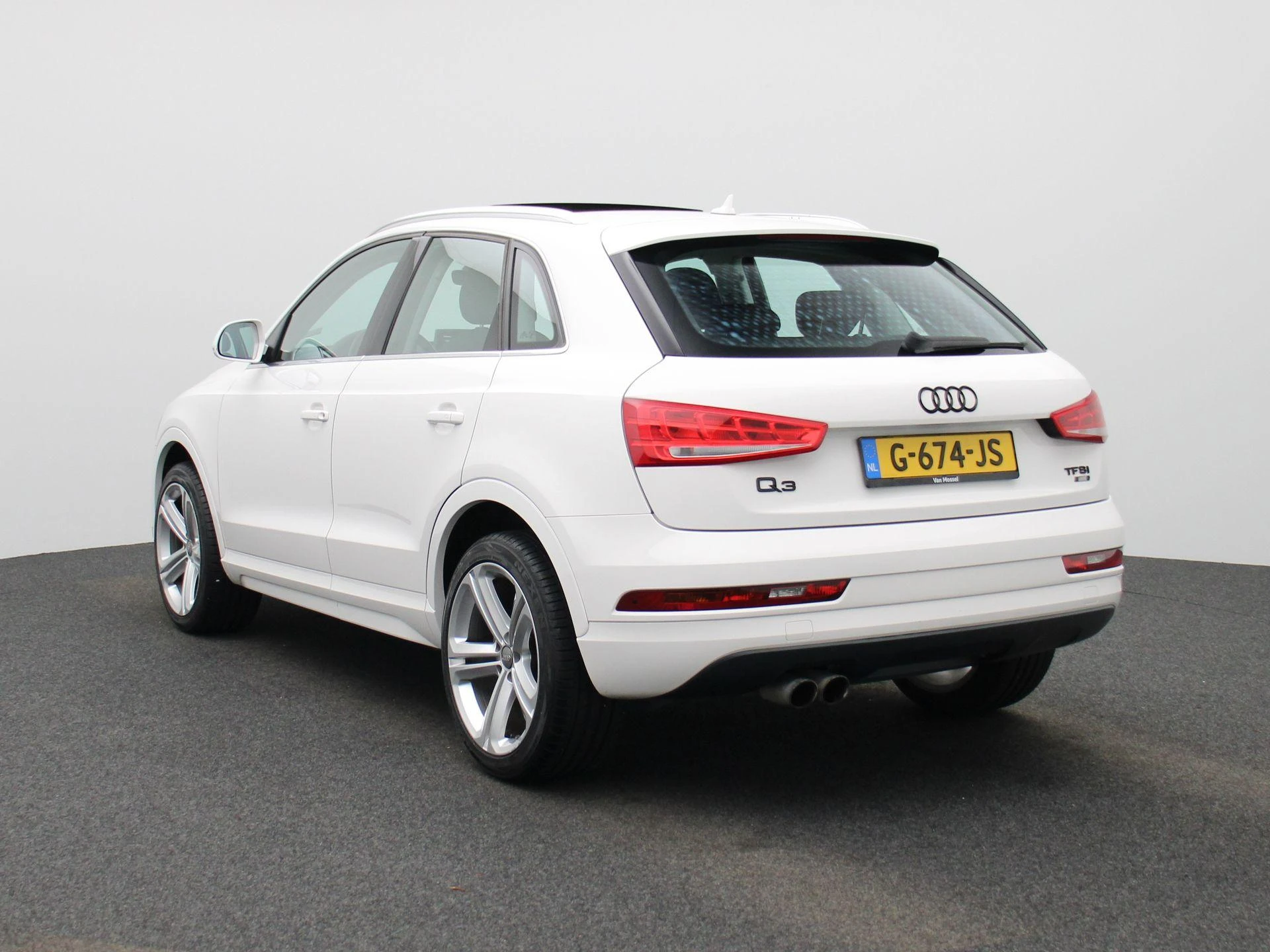 Audi-Q3-image-1