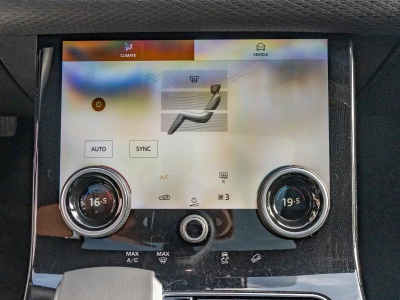 Land Rover-Range Rover Velar-image-15