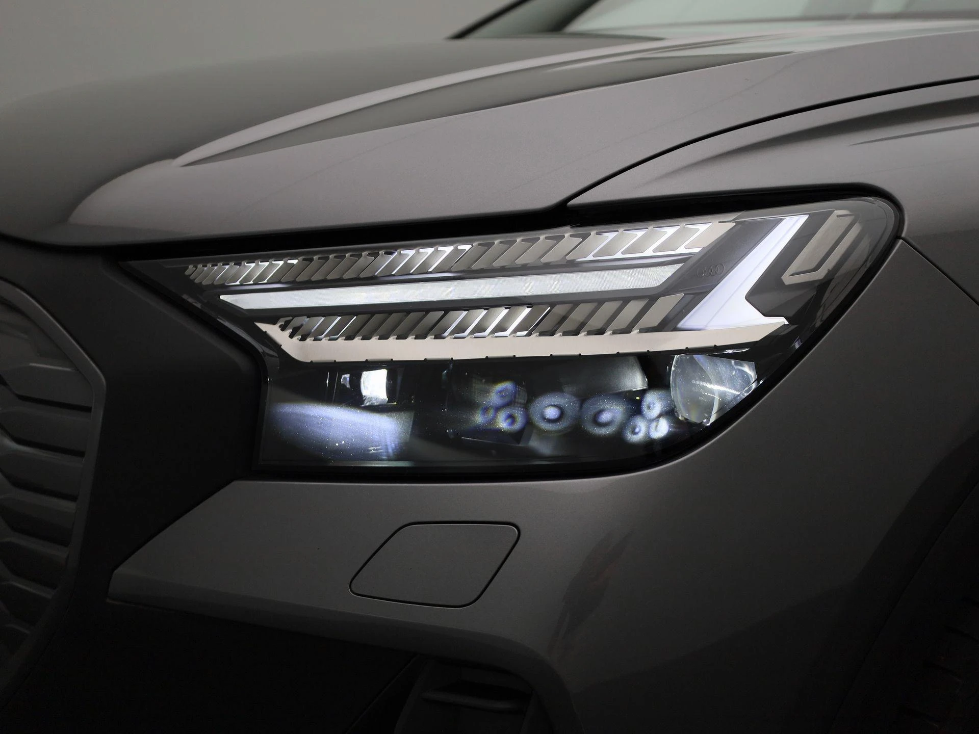 Audi-Q4 e-tron-image-15