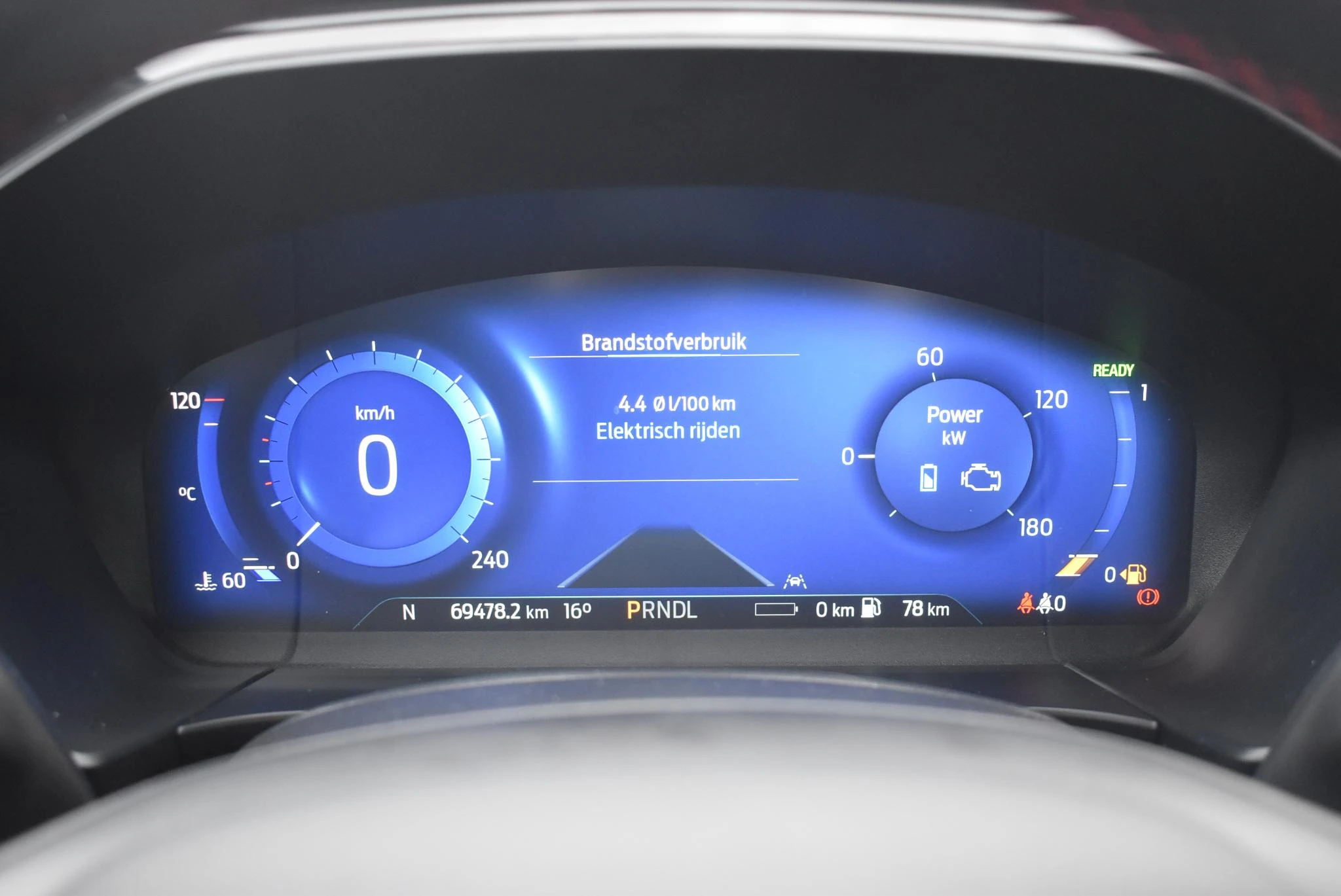 Ford-Kuga-image-19
