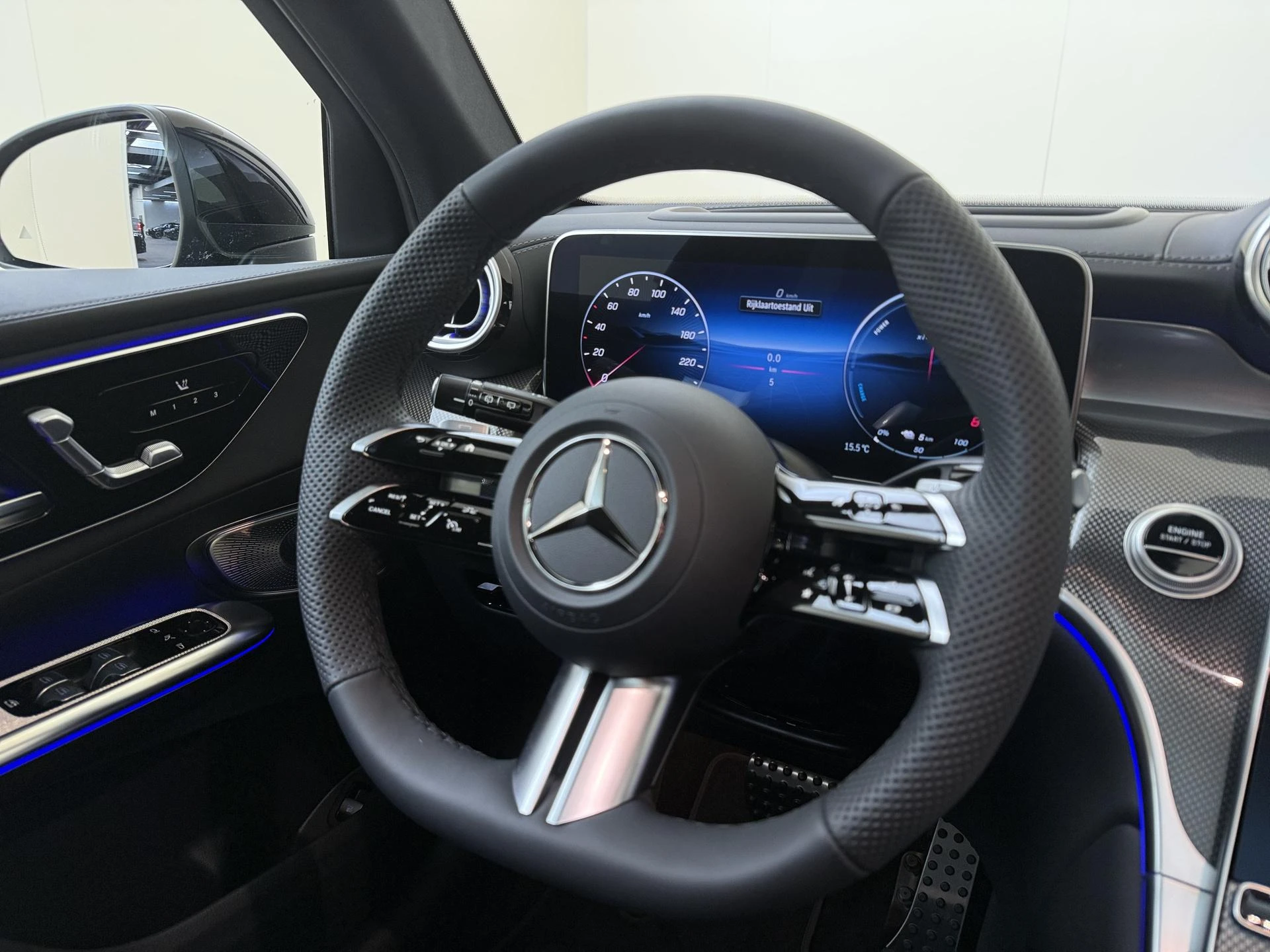 Mercedes-Benz-GLC-image-9
