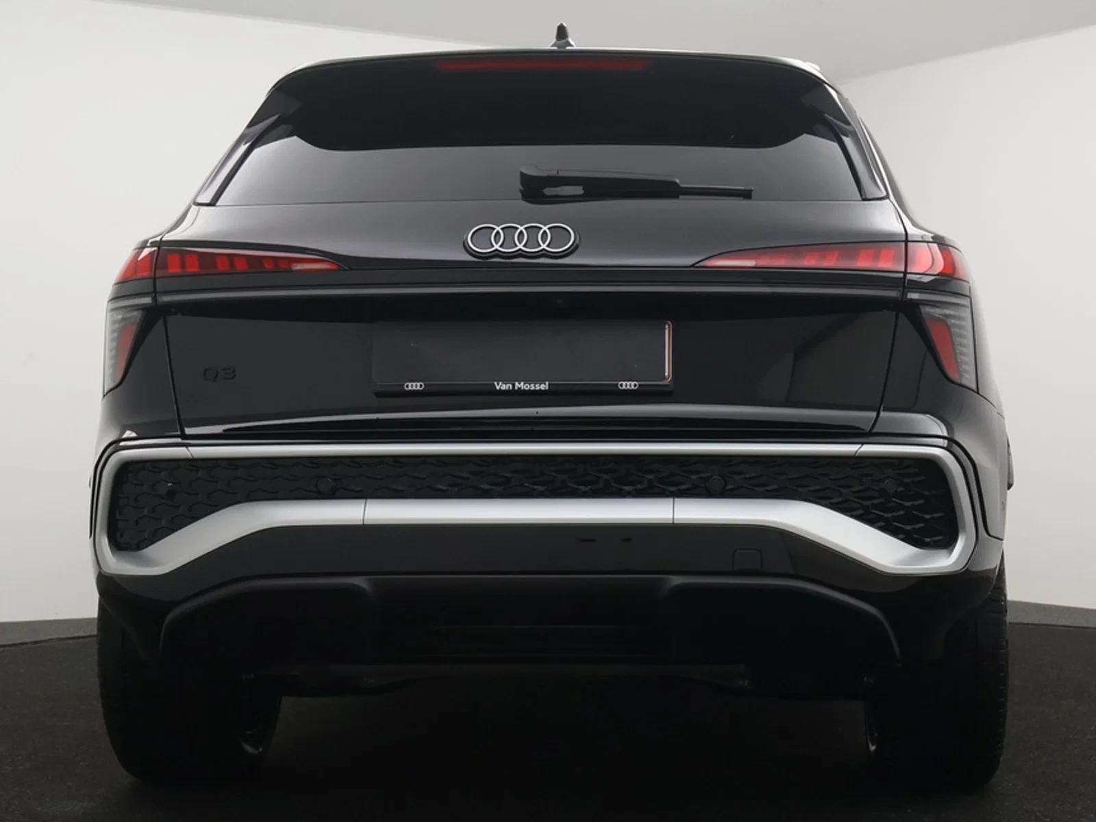 Audi-Q3-image-5