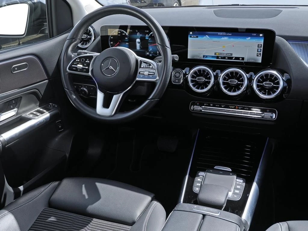 Mercedes-Benz-B-Klasse 250-image-8