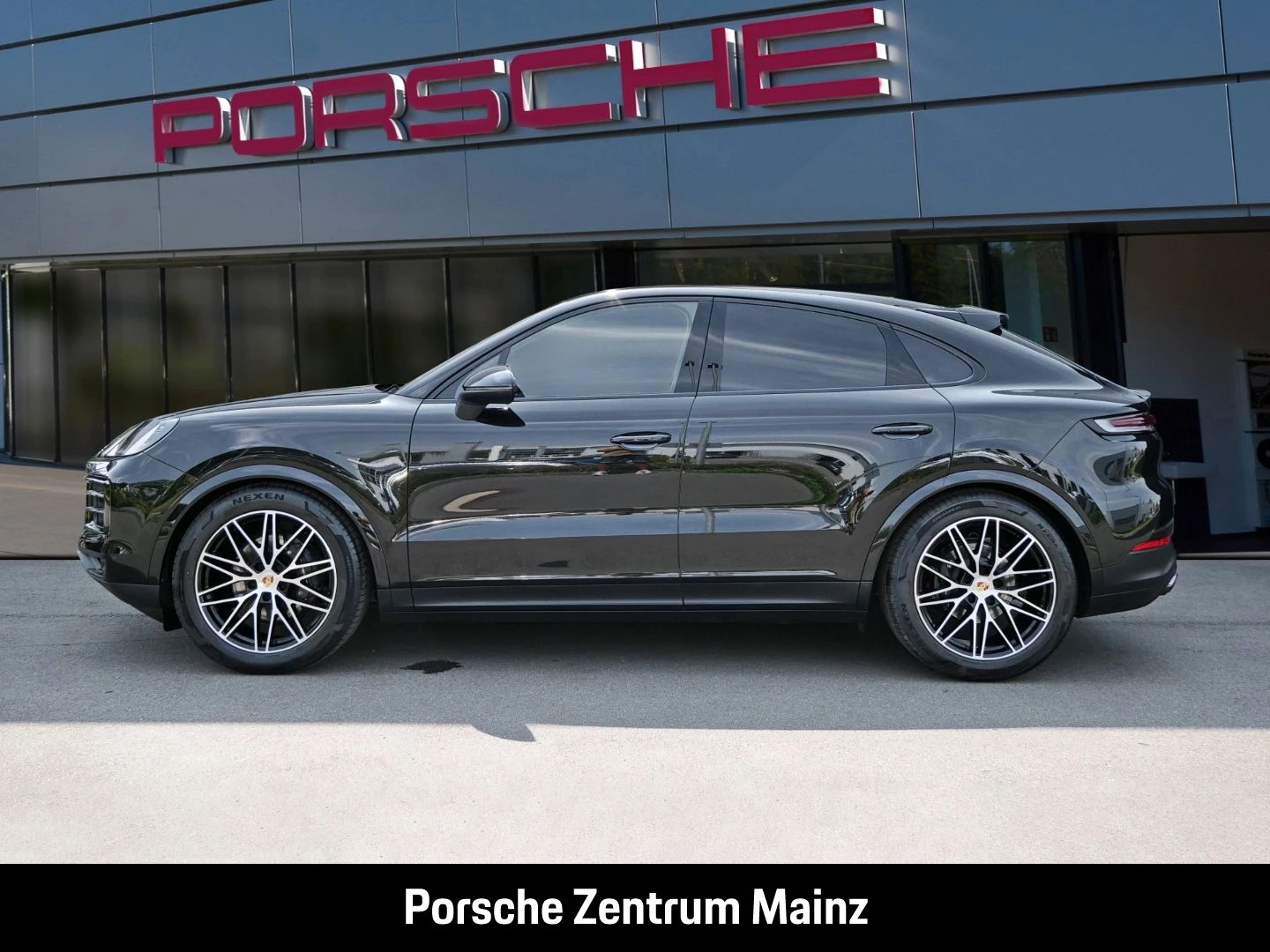 Porsche-Cayenne-image-6