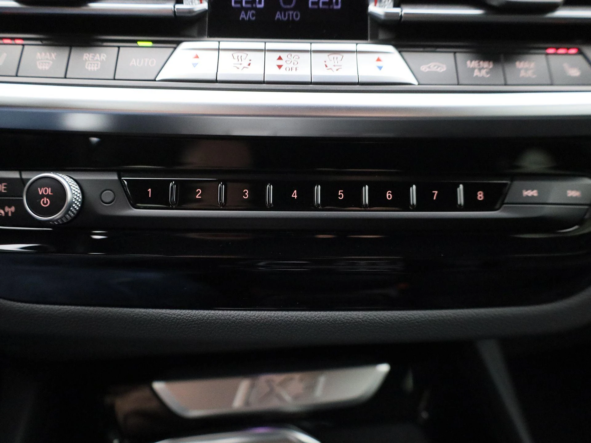 BMW-iX3-image-24