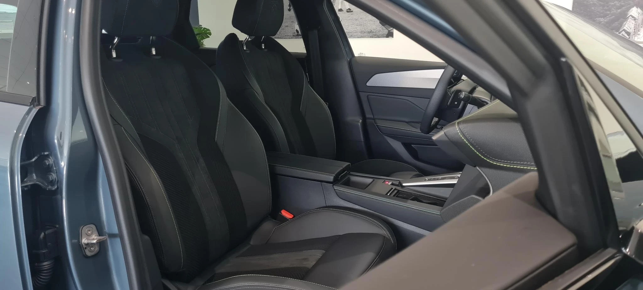 Peugeot-308-image-11