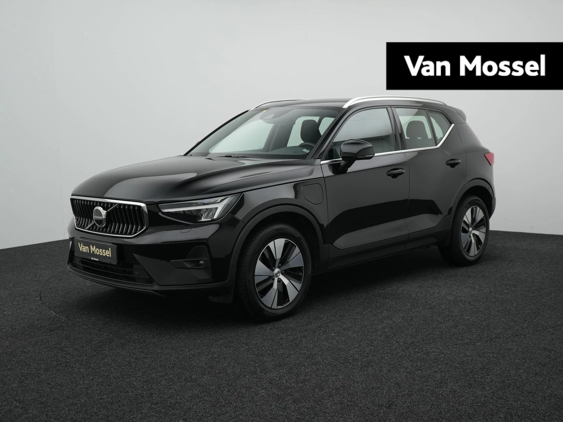 Volvo-XC40-image-0