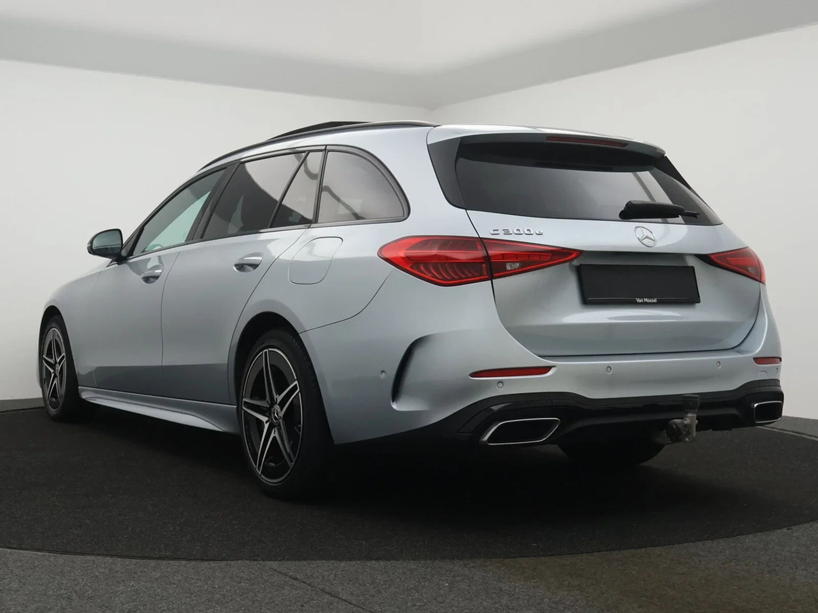 Mercedes-Benz Classe C Classe SW PHEV (S206) Break 300e PHEV AMG Line 313PK *AUTOMAAT*PANODAK*TREKHAAK*LEDER*CAMERA*PDC*NAV*APP-CONNECT*...*