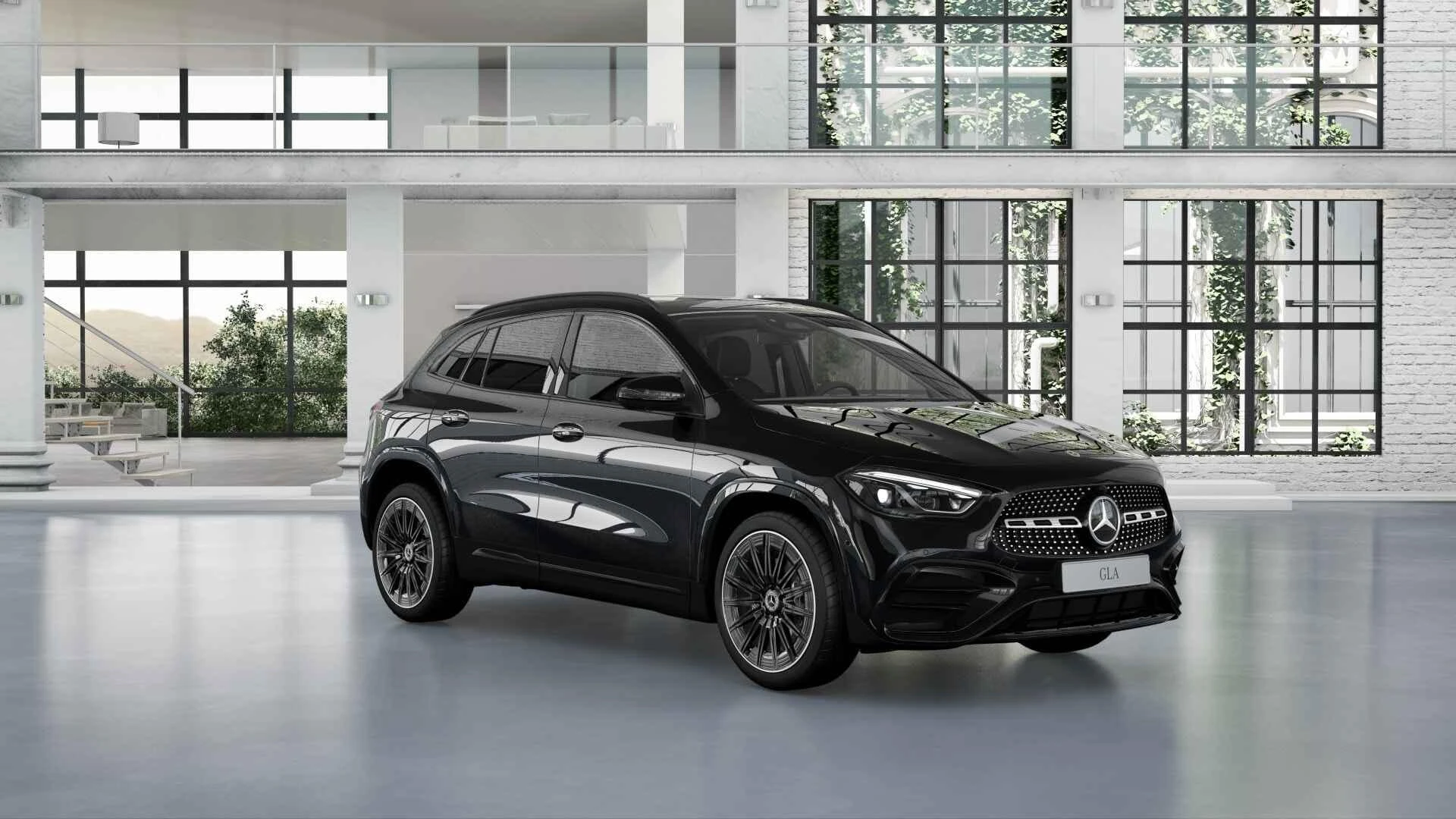 Mercedes-Benz-GLA-image-1