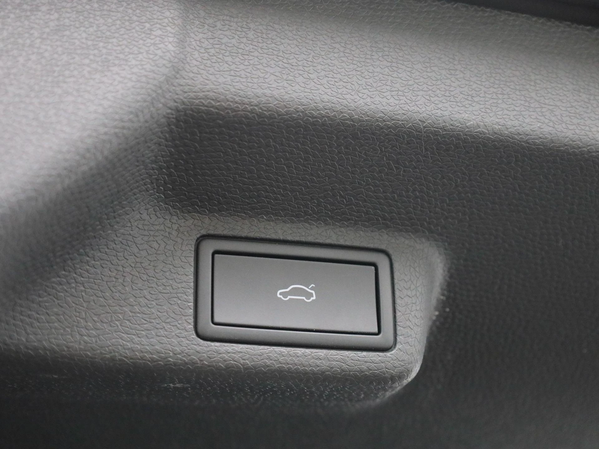 Volkswagen-ID. Buzz-image-13