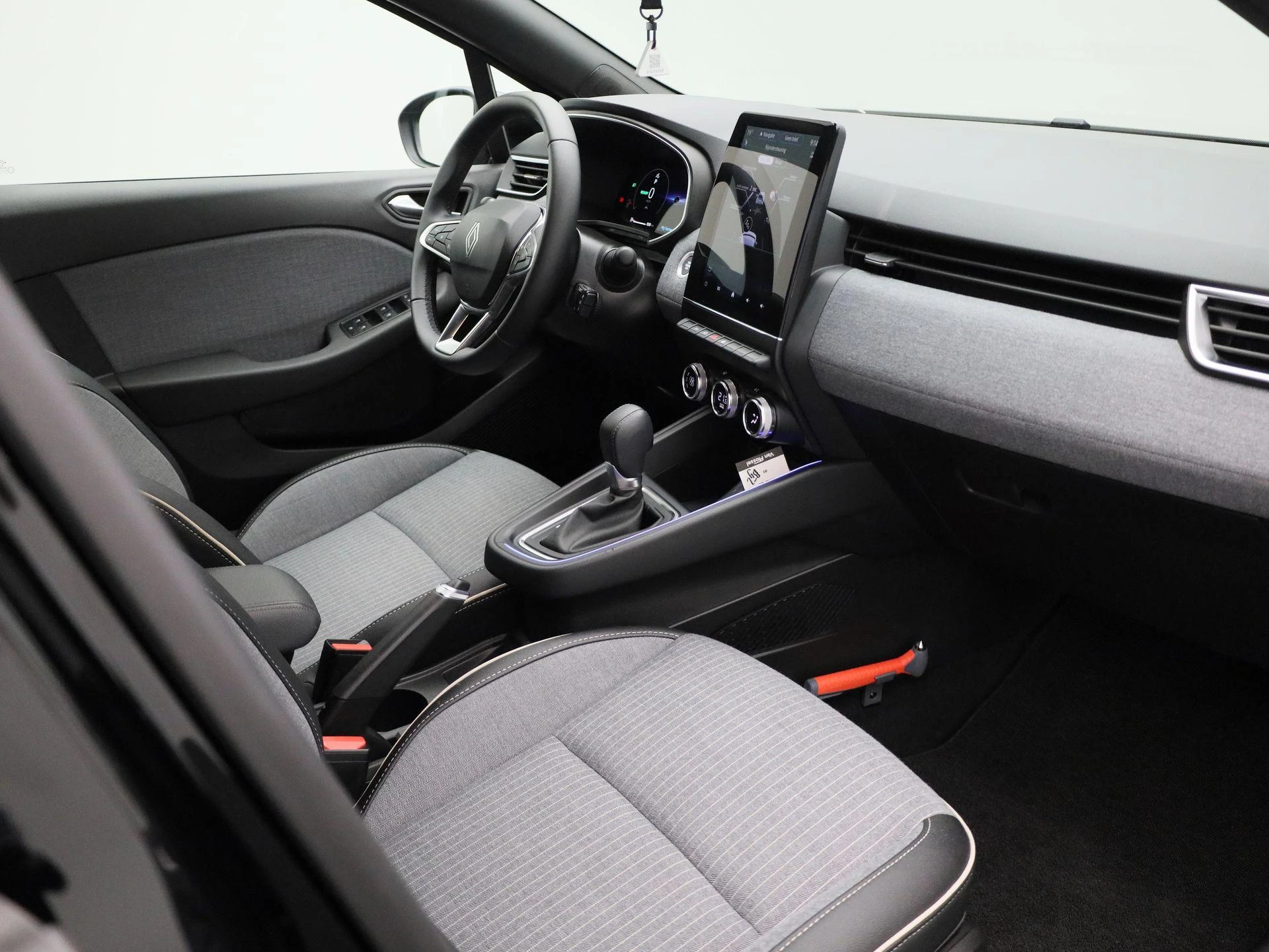 Renault-Clio-image-33