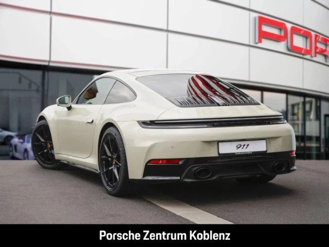 Porsche 911 992 -2 Carrera 4S carrera