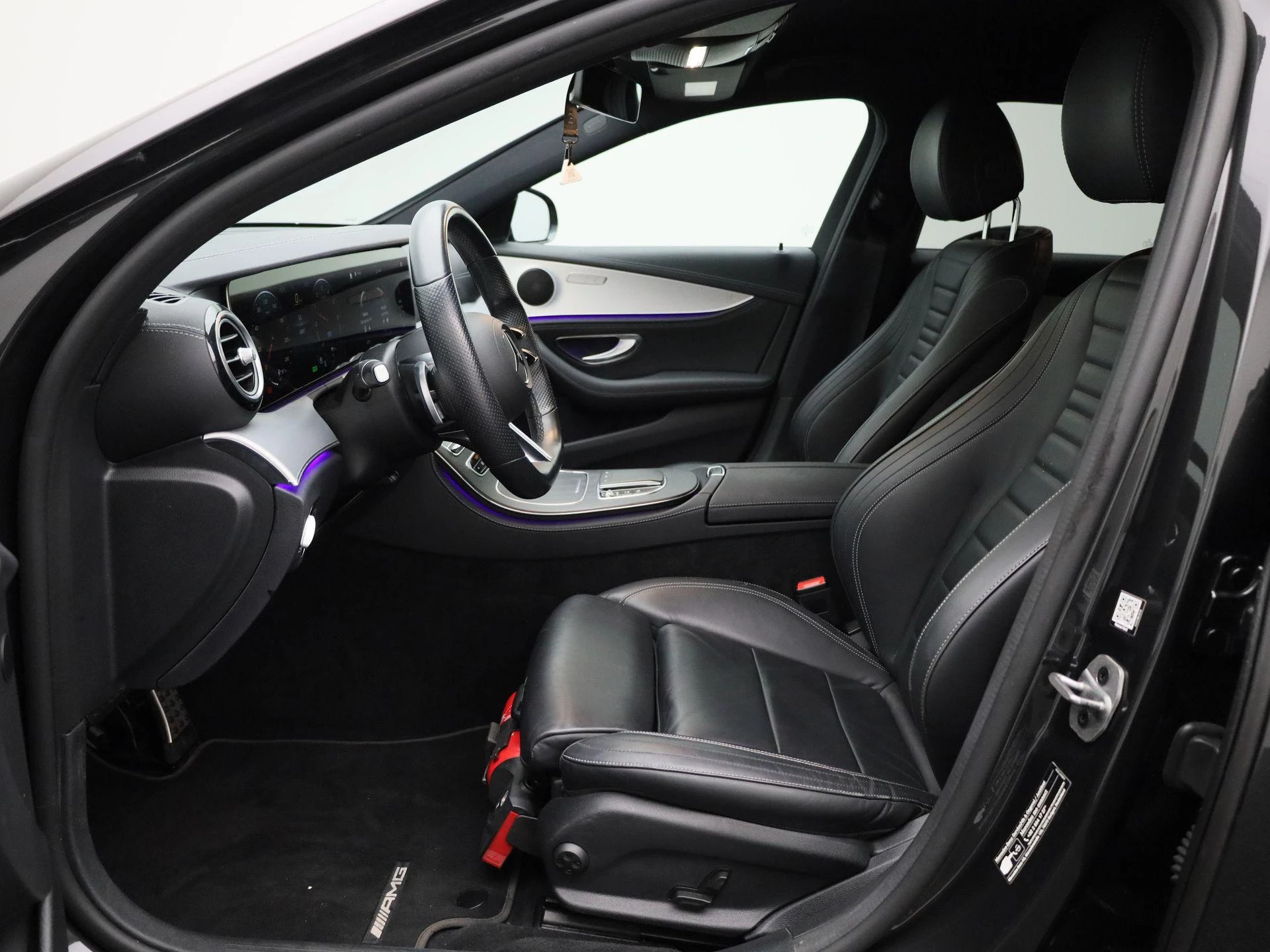 Mercedes-Benz-Classe E-image-8