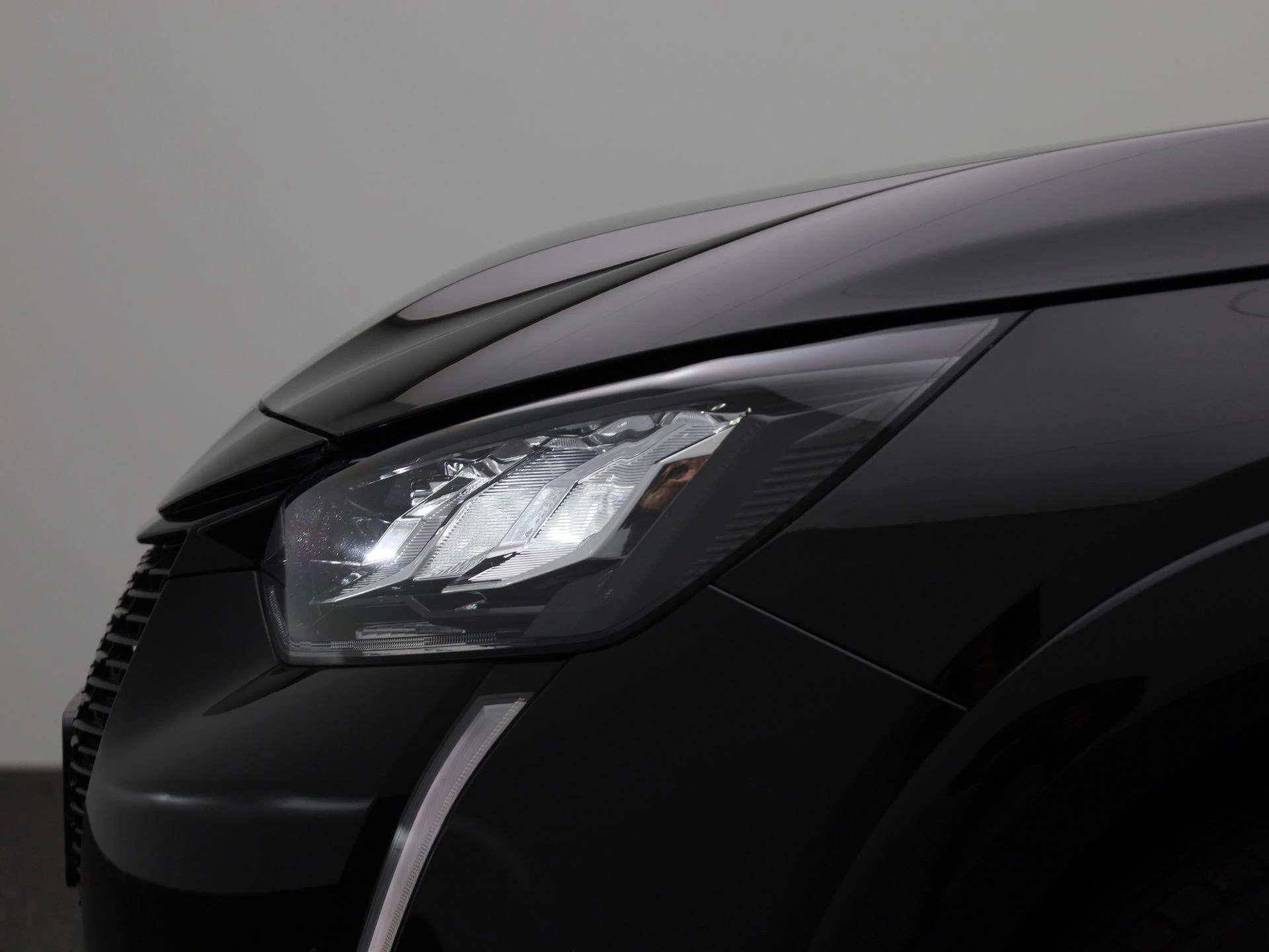 Peugeot e-208 EV Active Pack 50 kWh