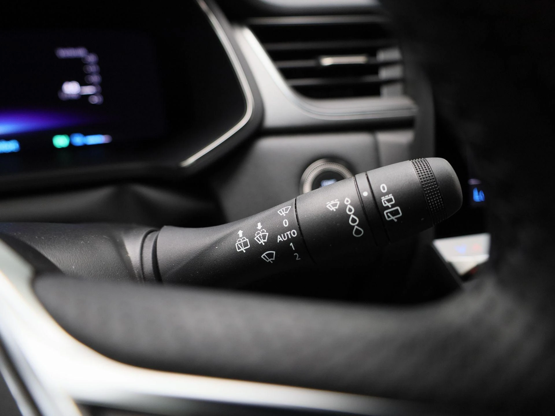 Renault-Captur-image-18