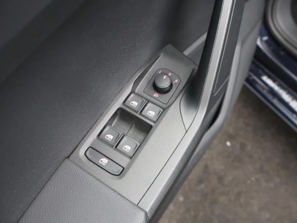SEAT Ibiza 5P/D New Ibiza Move+ 1.0TSI 95PK *CAMERA*PDC*CRUISE CONTROL*NAVI*APP-CONNECT*...*