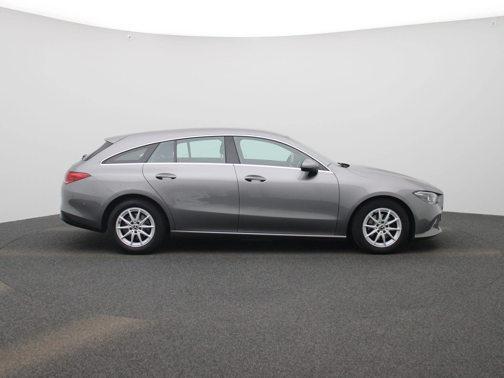 Mercedes-Benz CLA 180 Shooting Brake