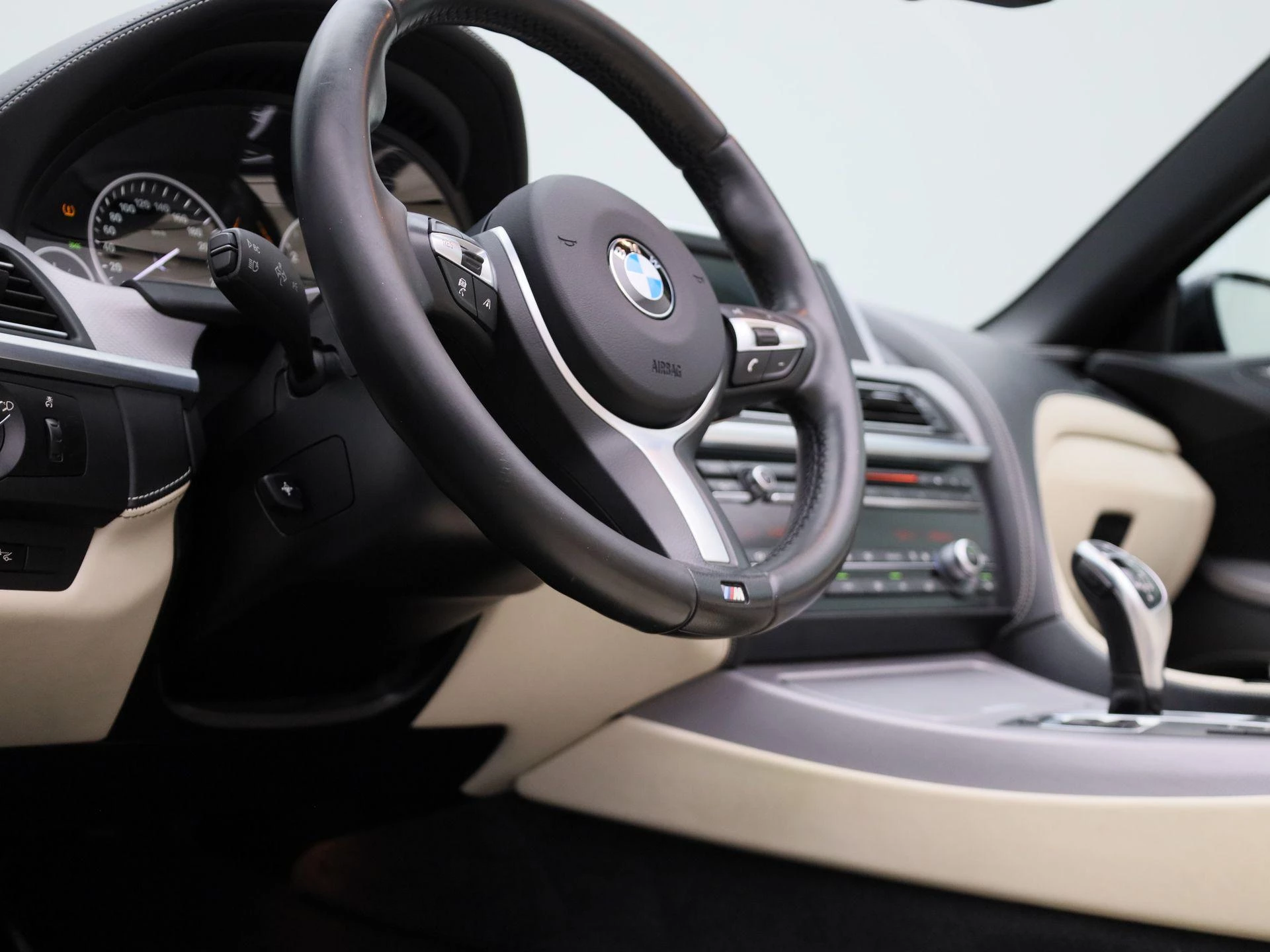 BMW-6 Serie-image-36