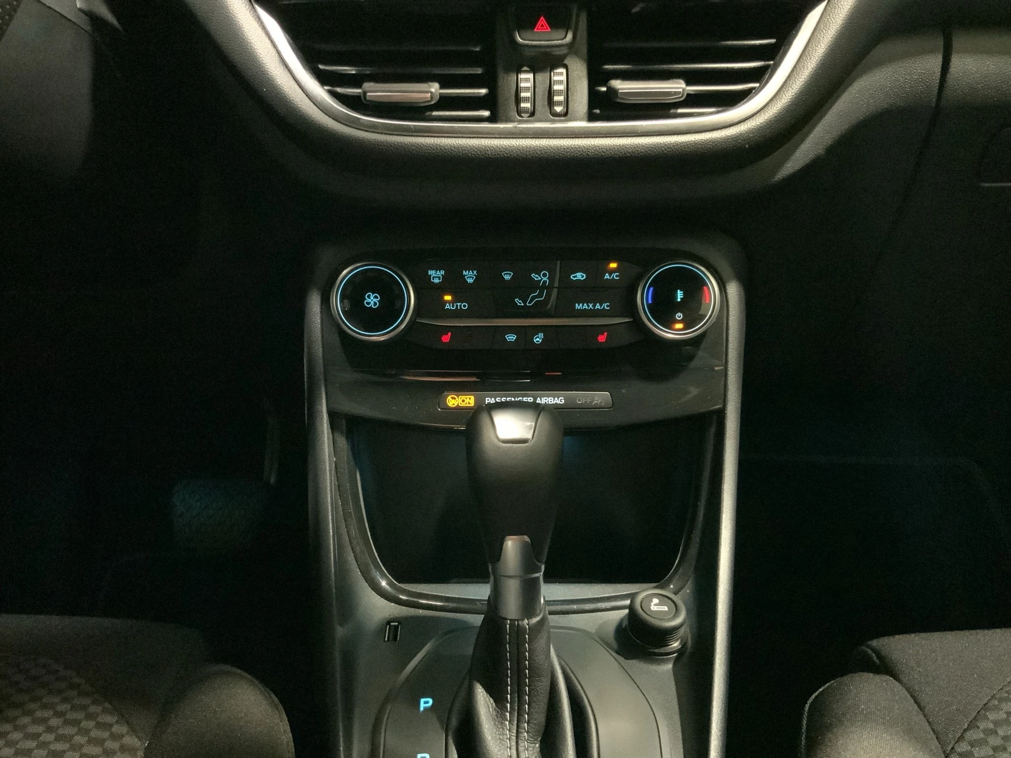 Ford-Puma-image-13
