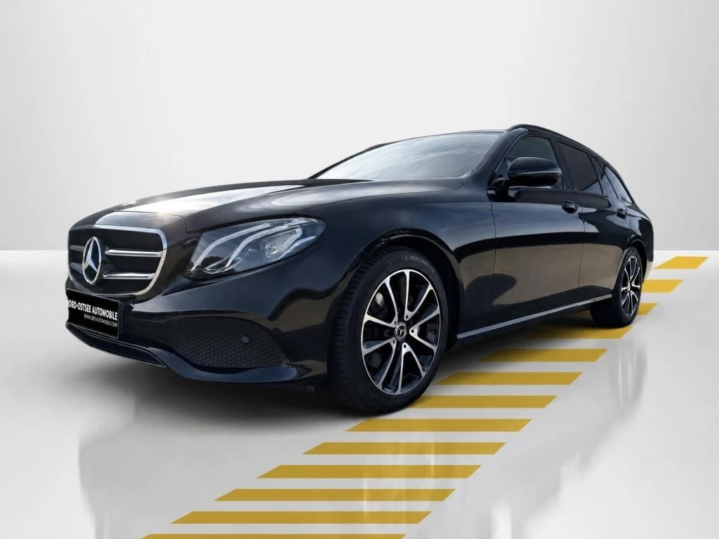 Mercedes-Benz-E-Klasse 220-image-2