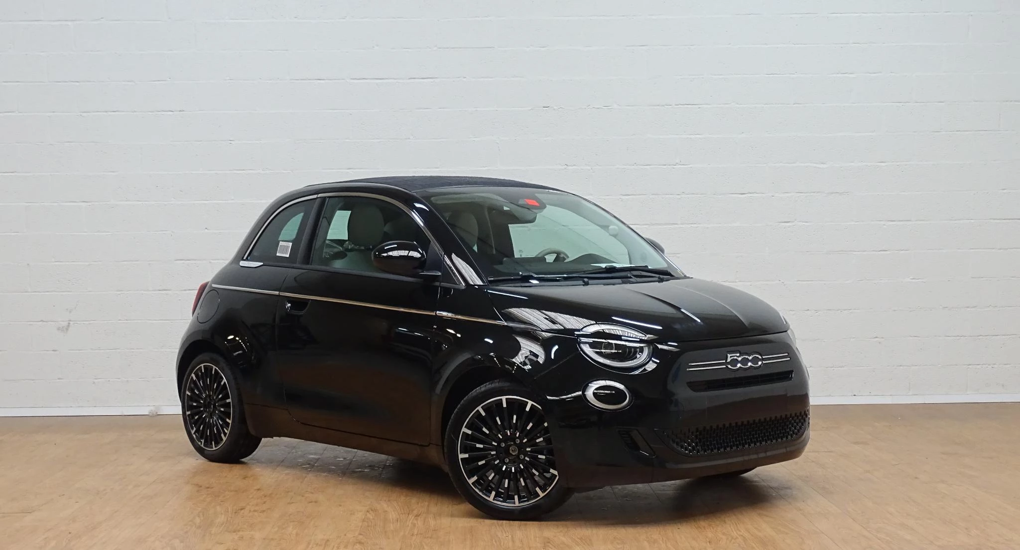 Fiat-500C-image-1