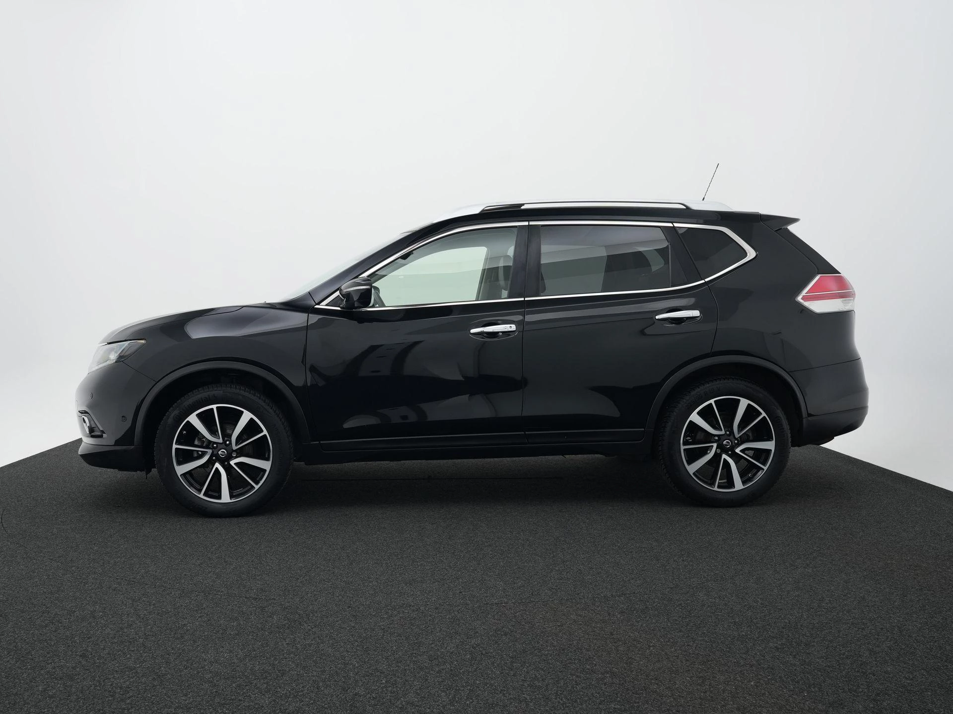 Nissan X-Trail 1.6 DIG-T Tekna