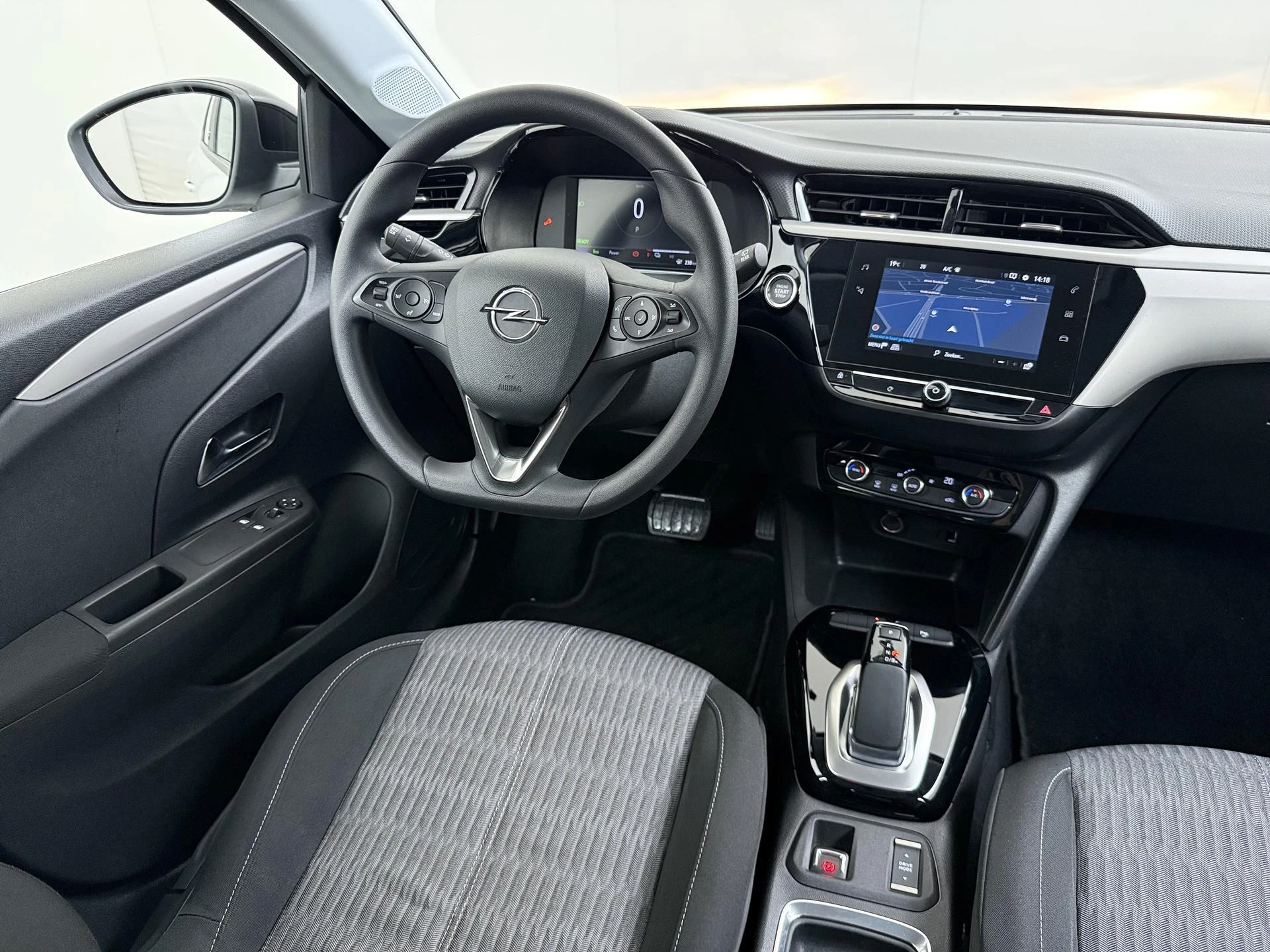 Opel-Corsa-e-image-16
