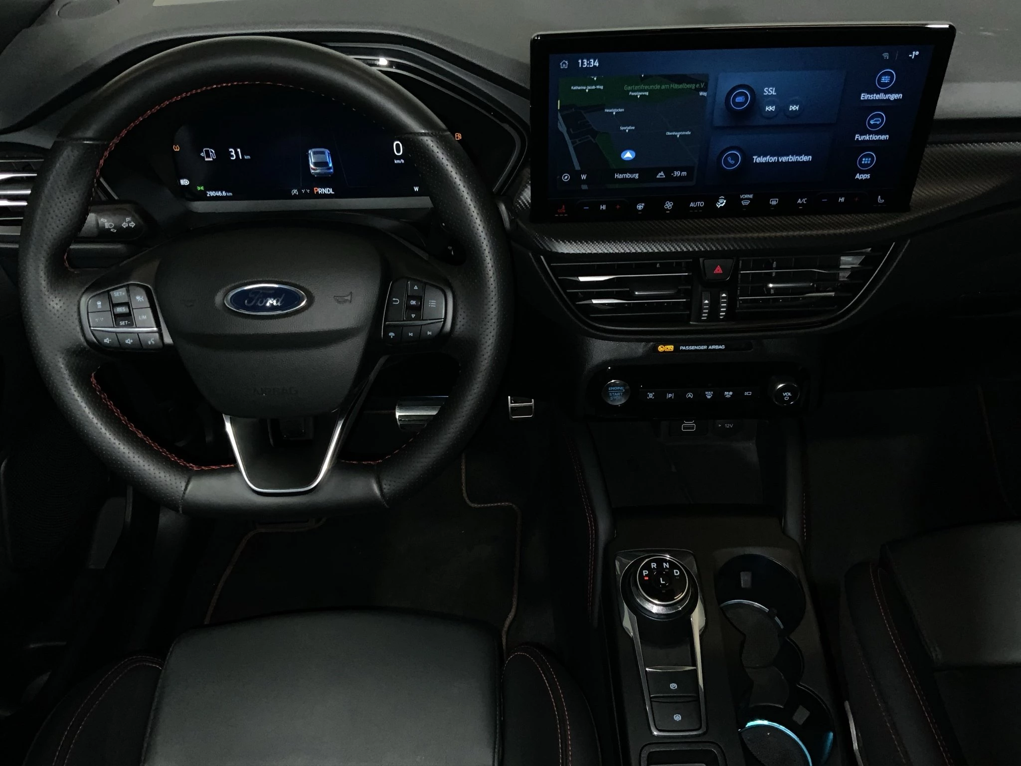 Ford Kuga ST-Line X Aut.*PANO*AHK*360GRAD*LED-MATRIX*NAVI*GRA*WINTER-PKT..