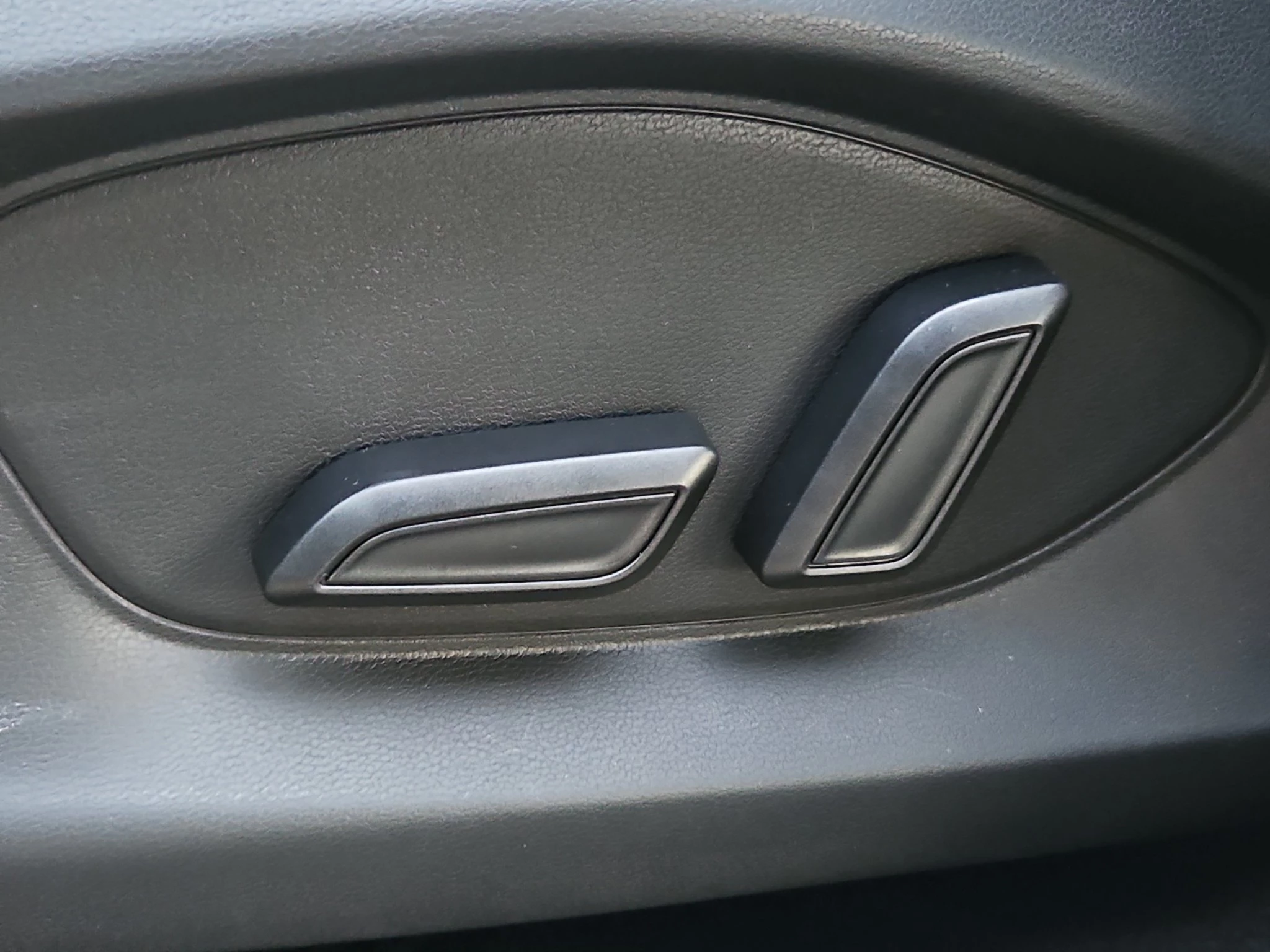 MG ZS Luxury 1.5 Hybrid+ Autom LED ACC GJR RFK SHZ