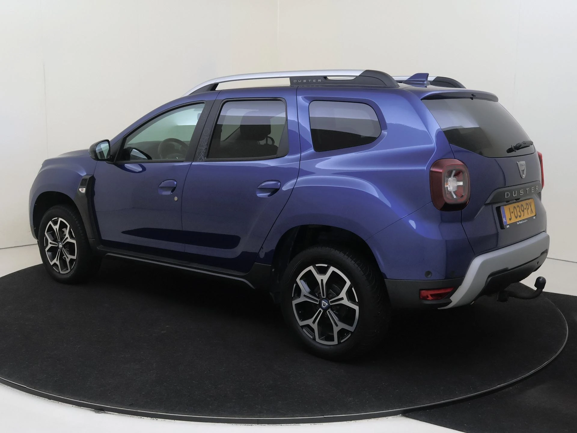 Dacia-Duster-image-2