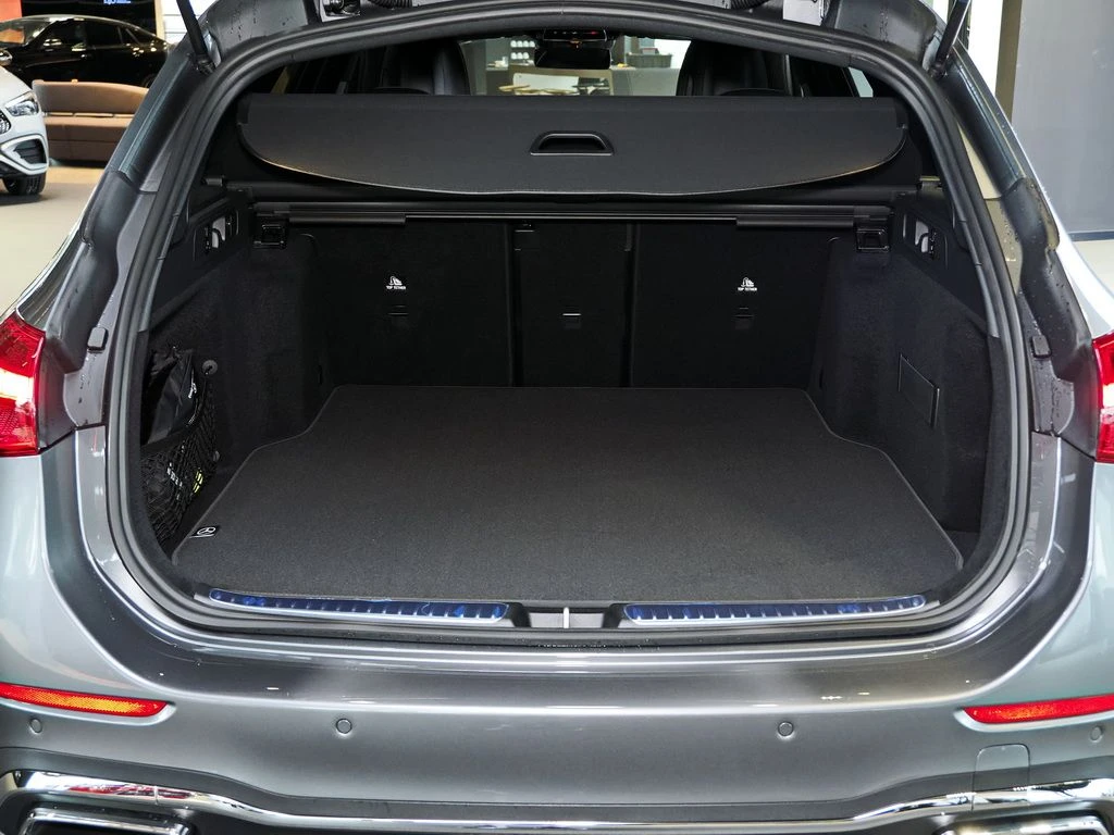 Mercedes-Benz-C-Klasse 200 d-image-14