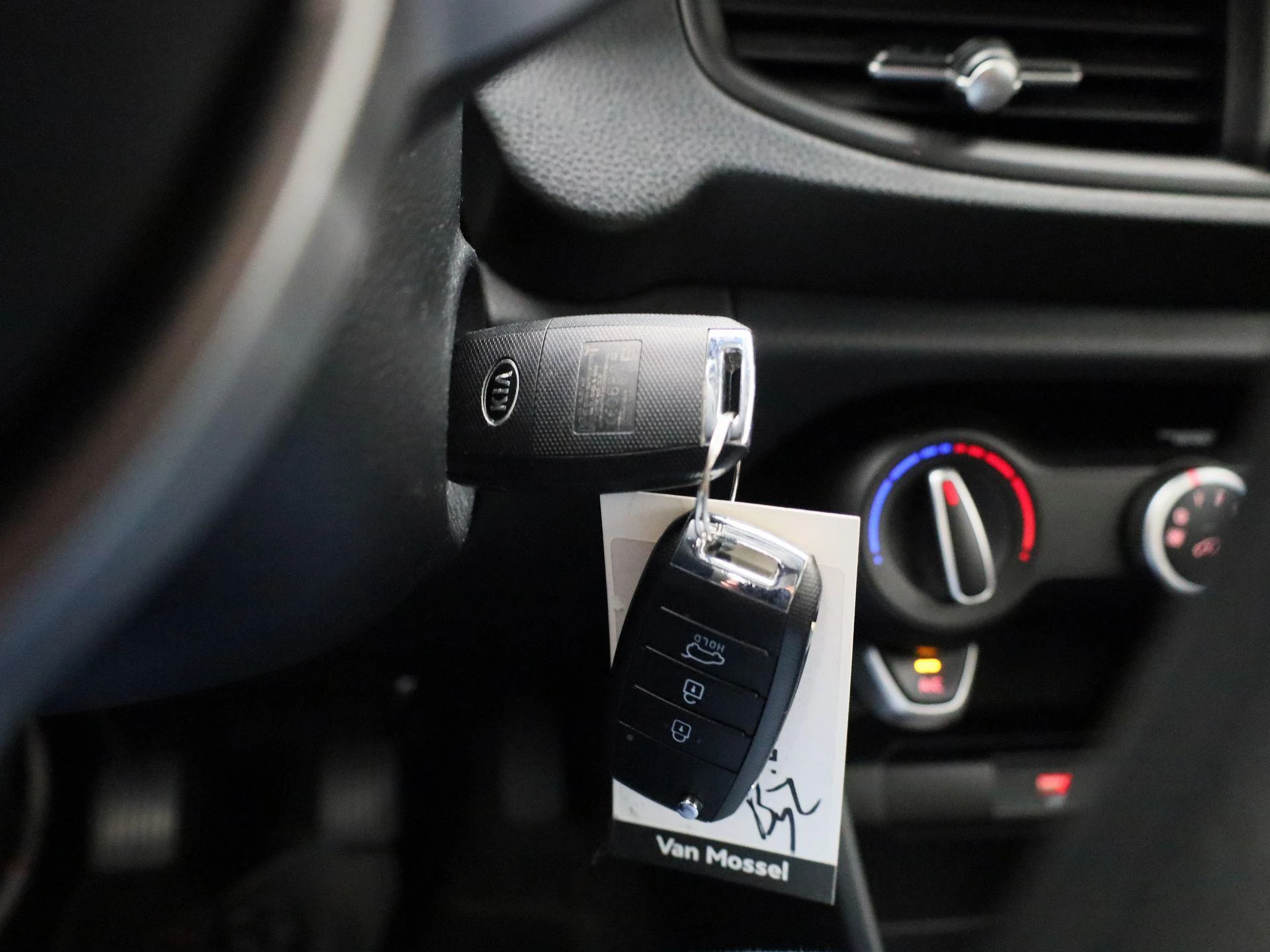 Kia-Picanto-image-18