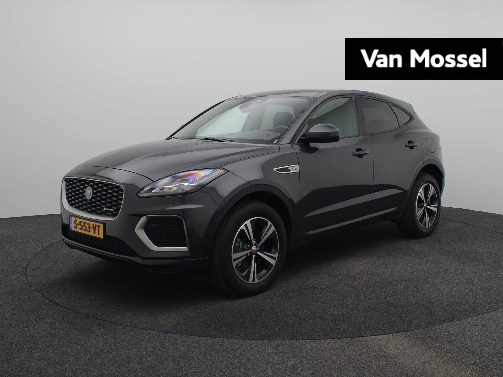 Jaguar-E-PACE-image-0