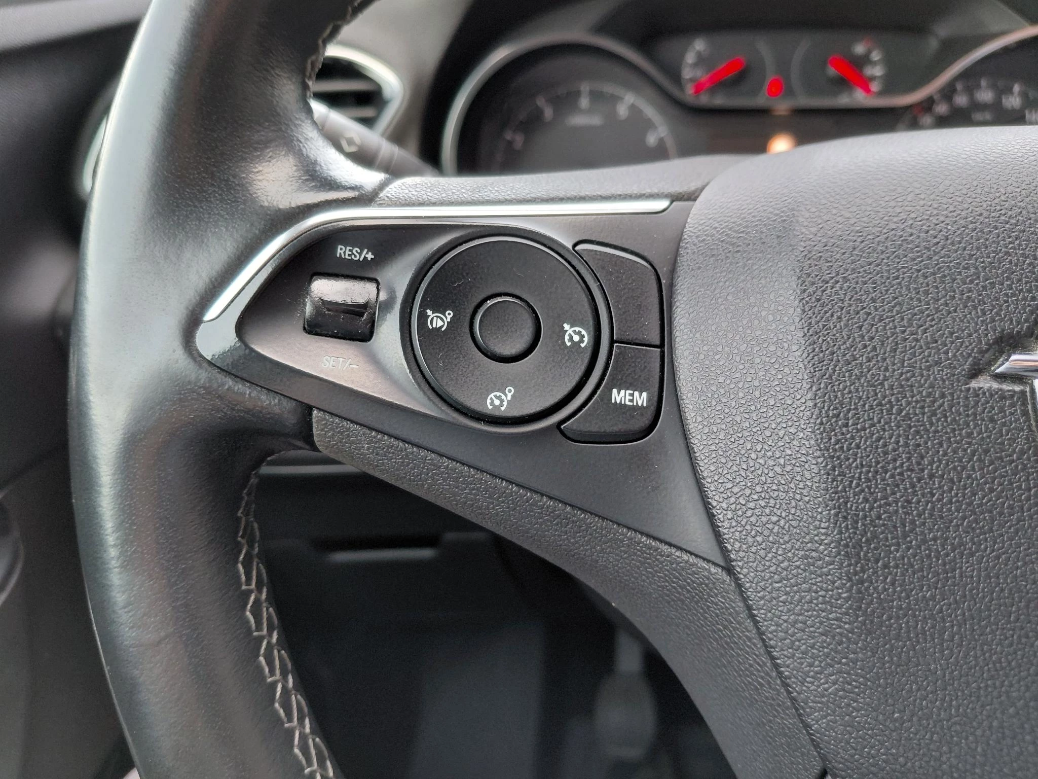 Opel-Grandland X-image-15