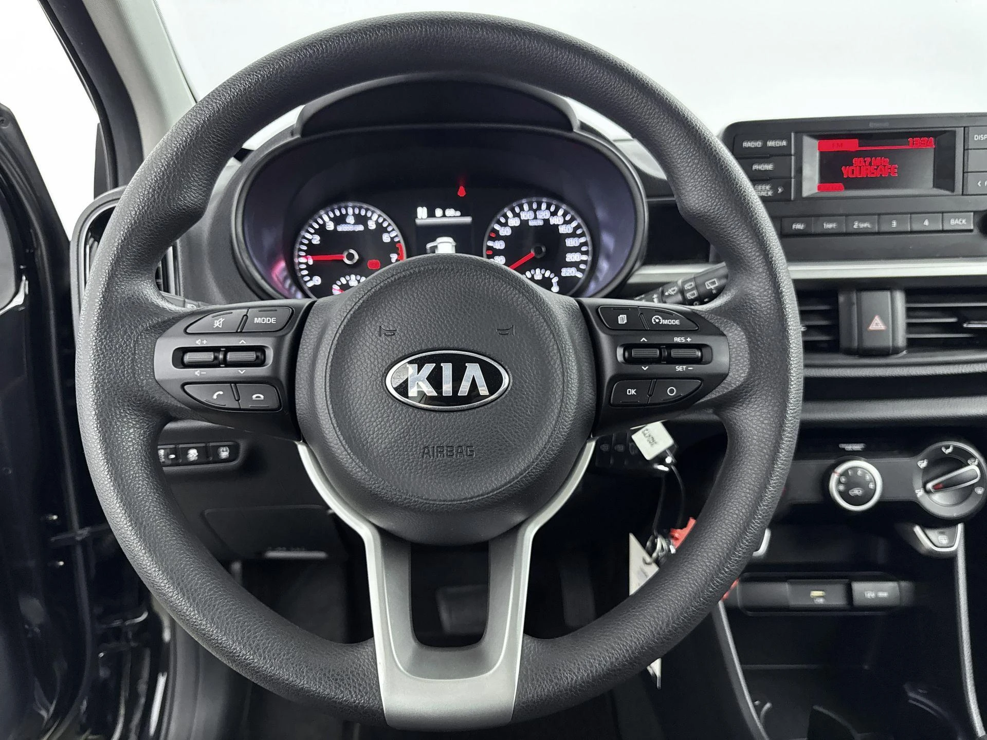 Kia-Picanto-image-13