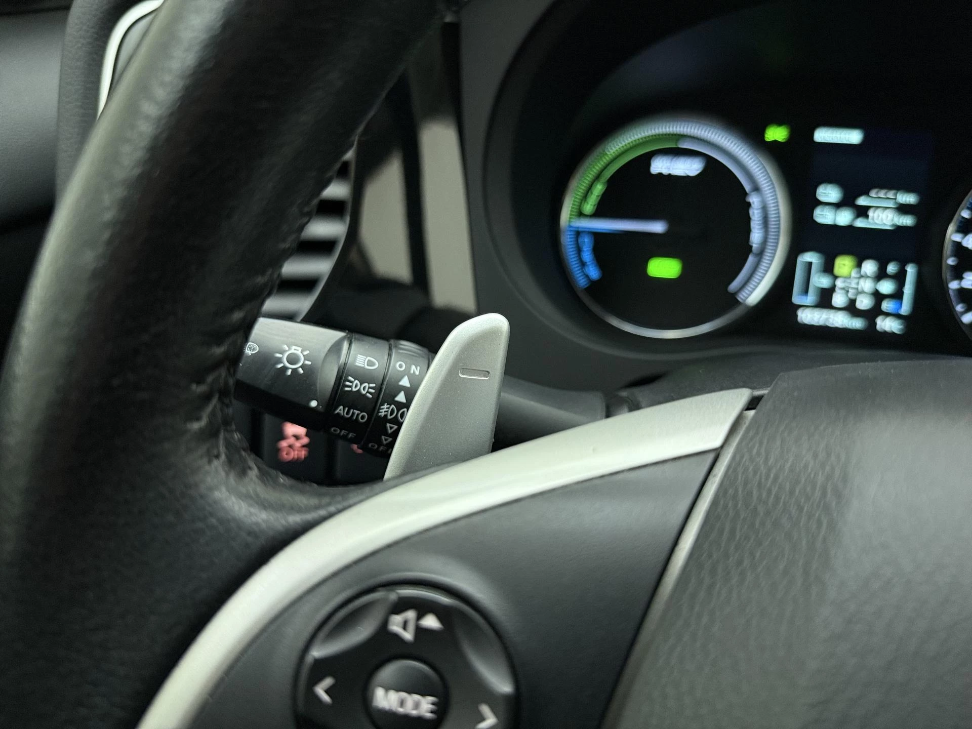 Mitsubishi-Outlander-image-13
