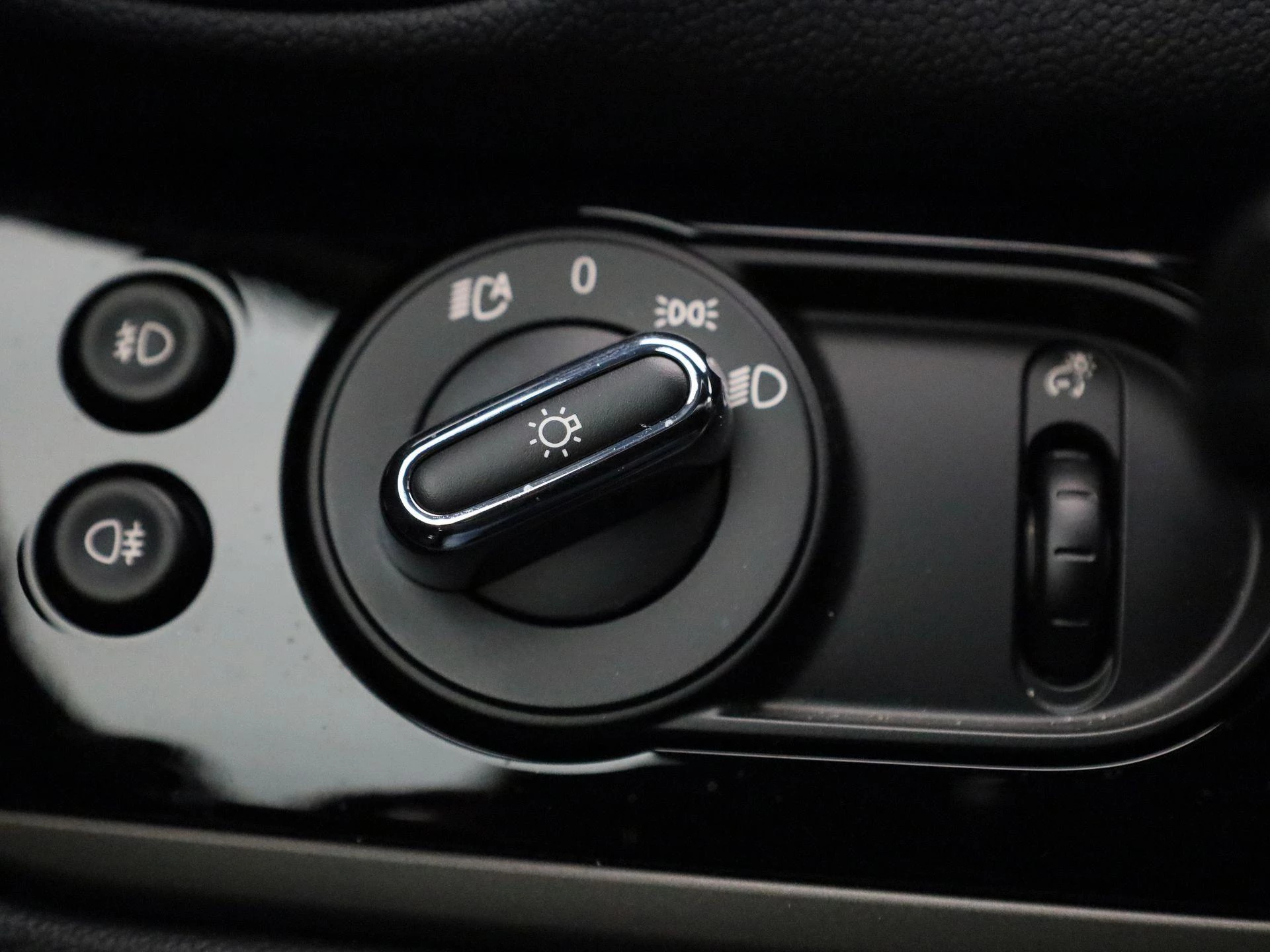 MINI-Countryman-image-25