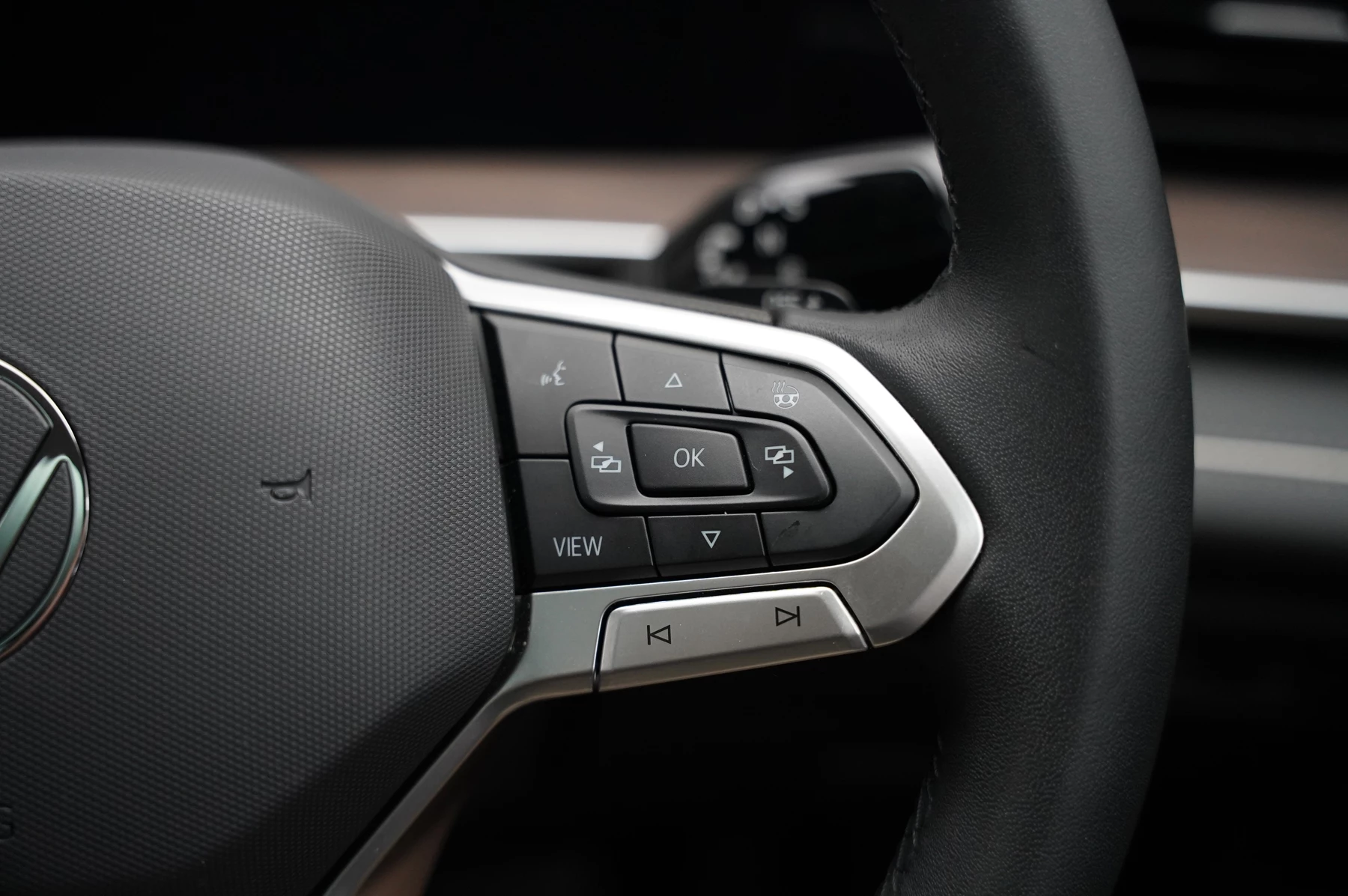 Volkswagen-Tayron-image-18