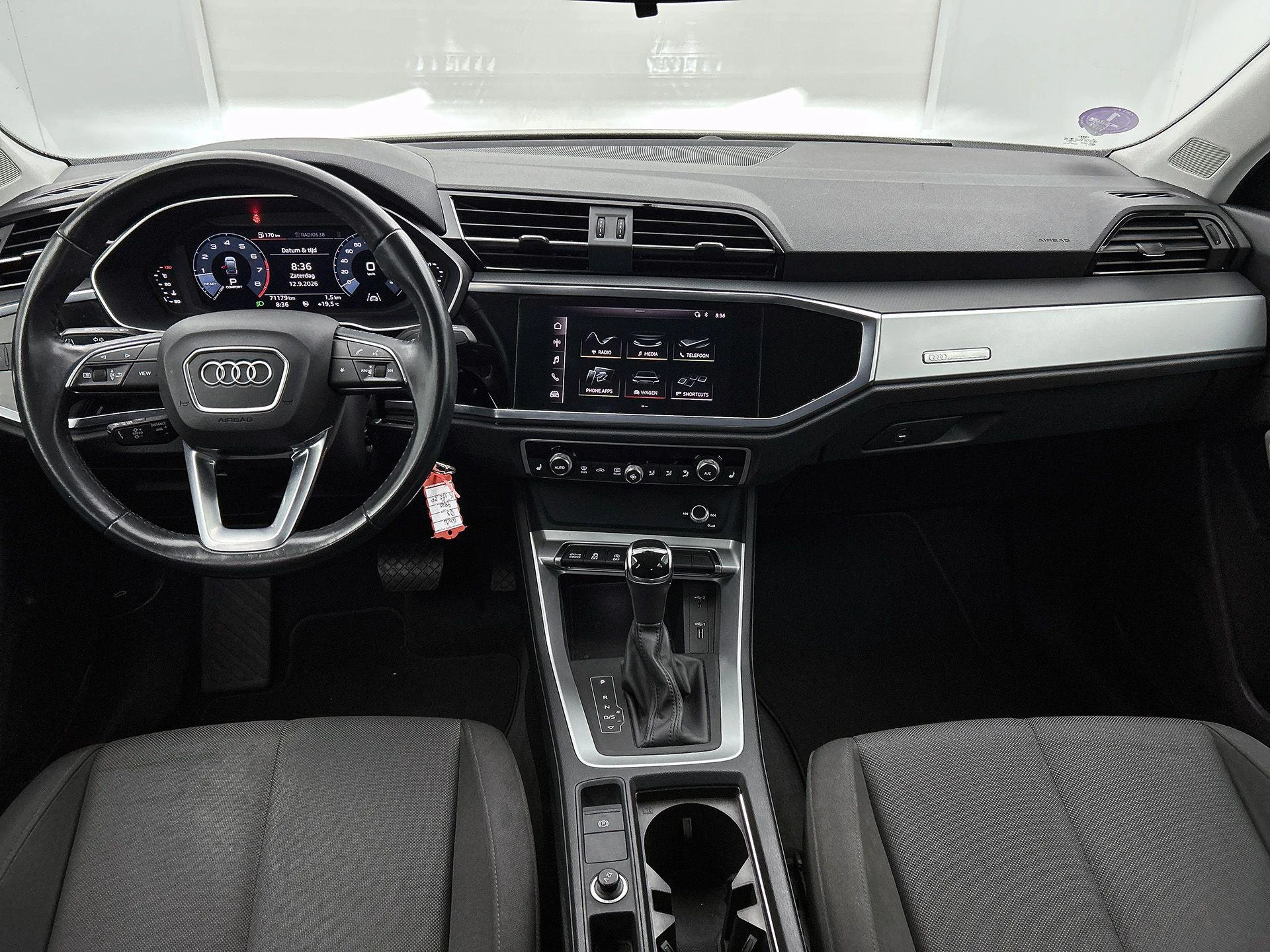 Audi-Q3-image-18