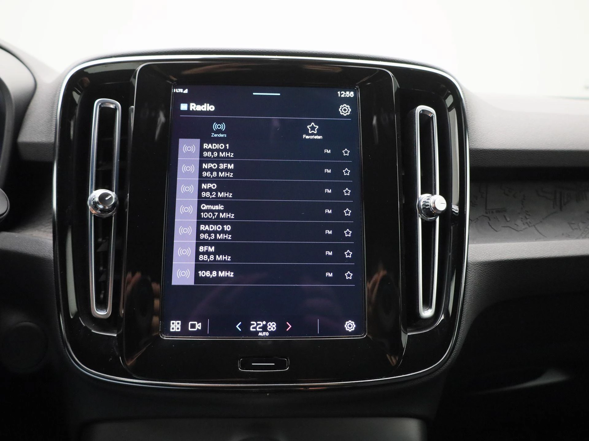 Volvo XC40 Recharge Core