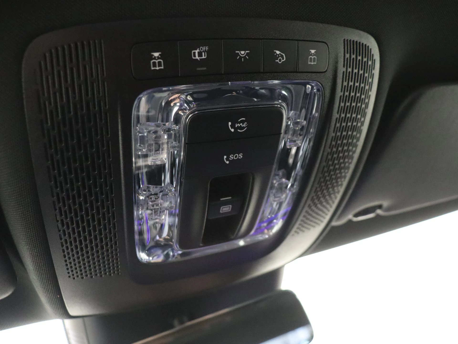 Mercedes-Benz-A-Klasse-image-22