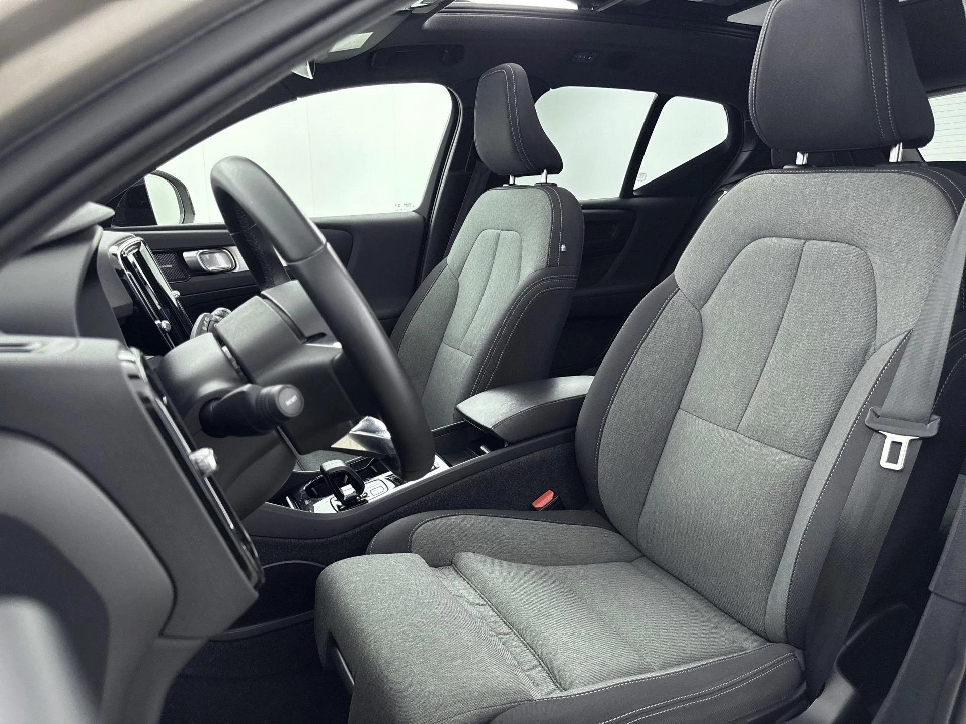 Volvo XC40 T4 Recharge Plus Dark