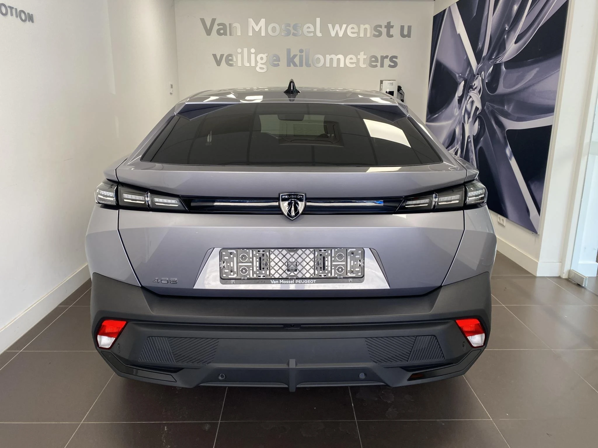 Peugeot-408-image-2