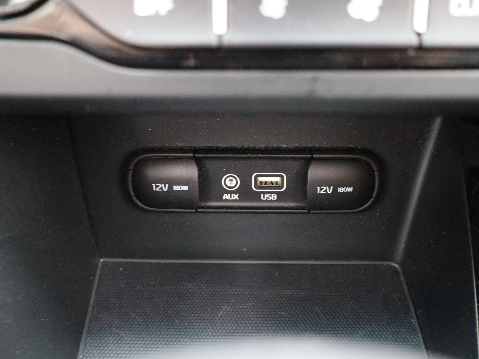 Kia-Niro-image-19