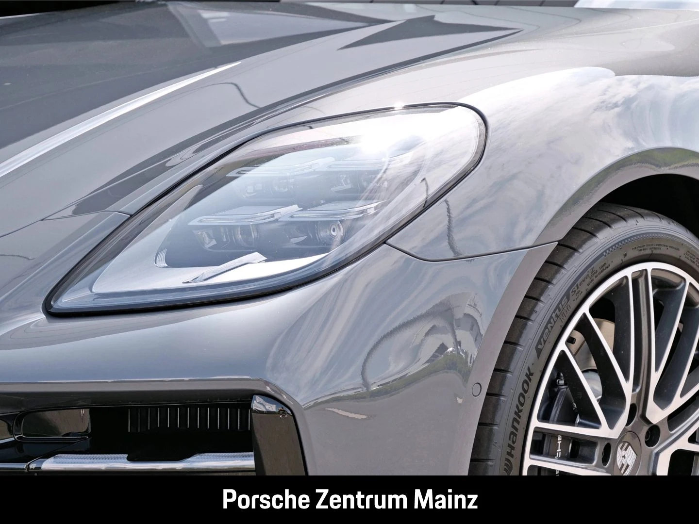 Porsche-Panamera-image-10