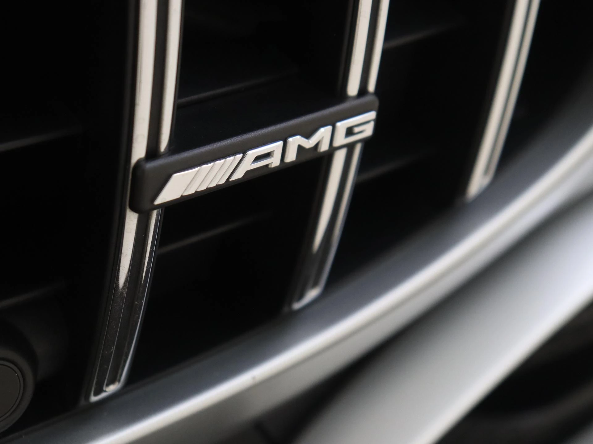 Mercedes-AMG-GT-image-12